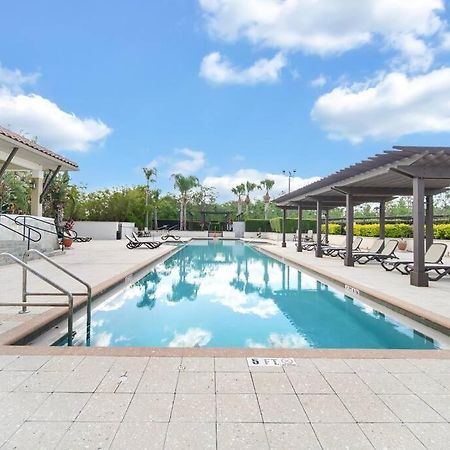 Vibrant 4Br Family Townhome 1 Mile From Disney World And Disney Springs 올랜도 외부 사진
